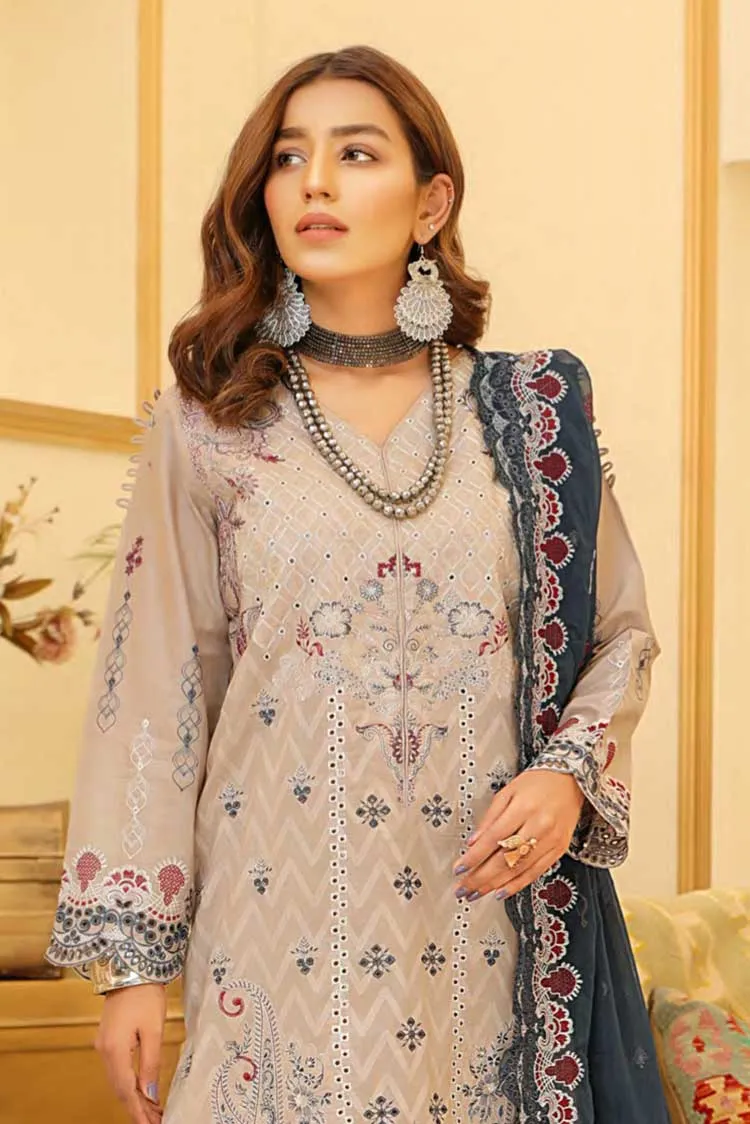 04 Noor Nammos Luxury Lawn Collection