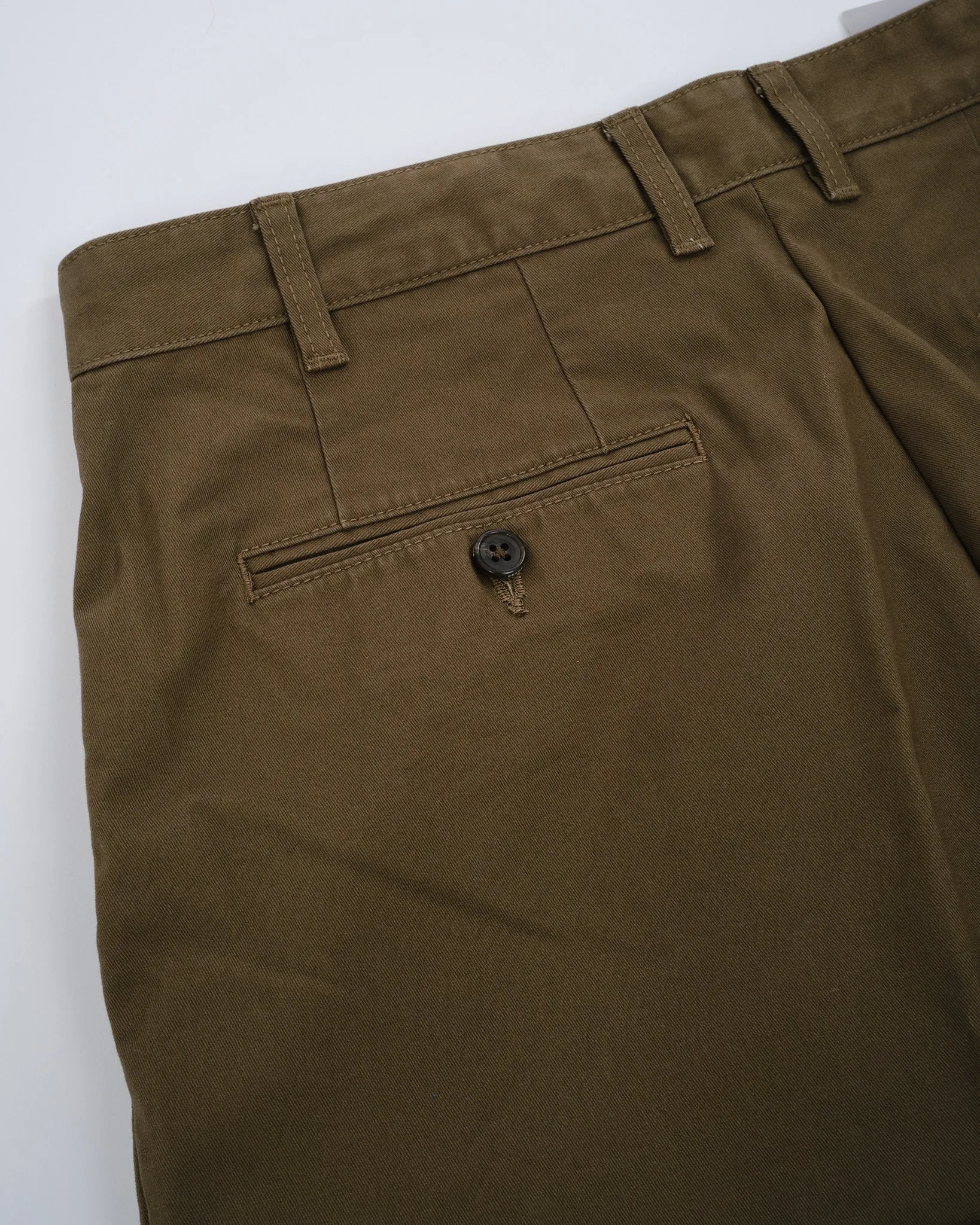 2Pleats Twill Olive