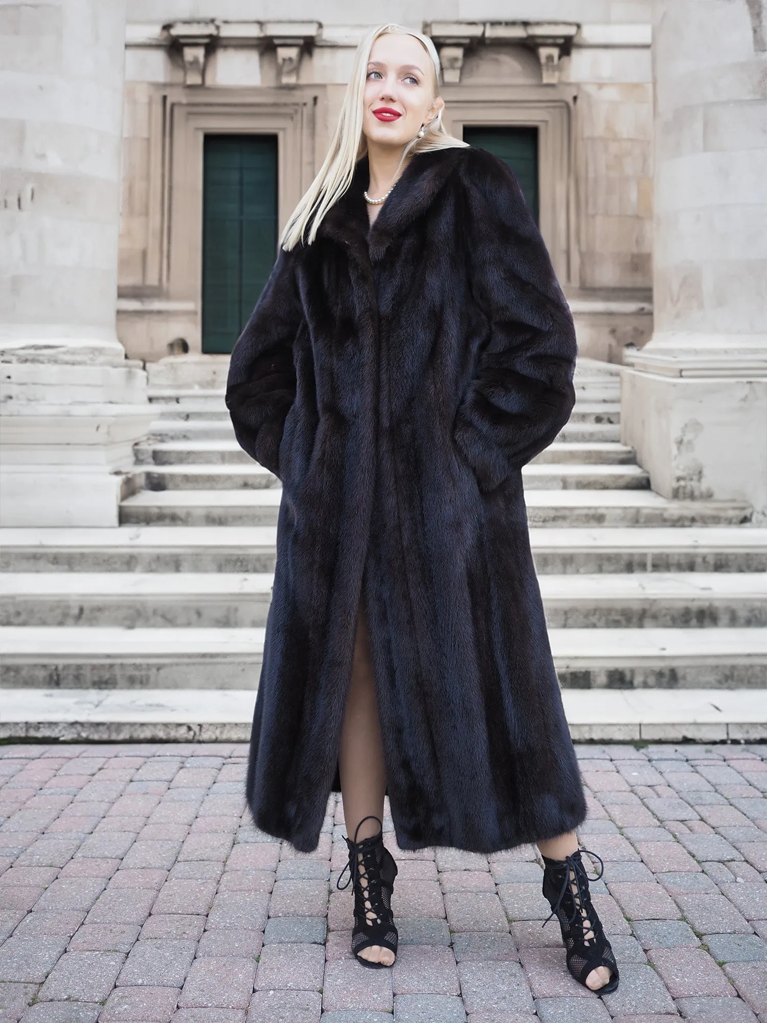 Black Mink Fur Coat Coats M Excellent