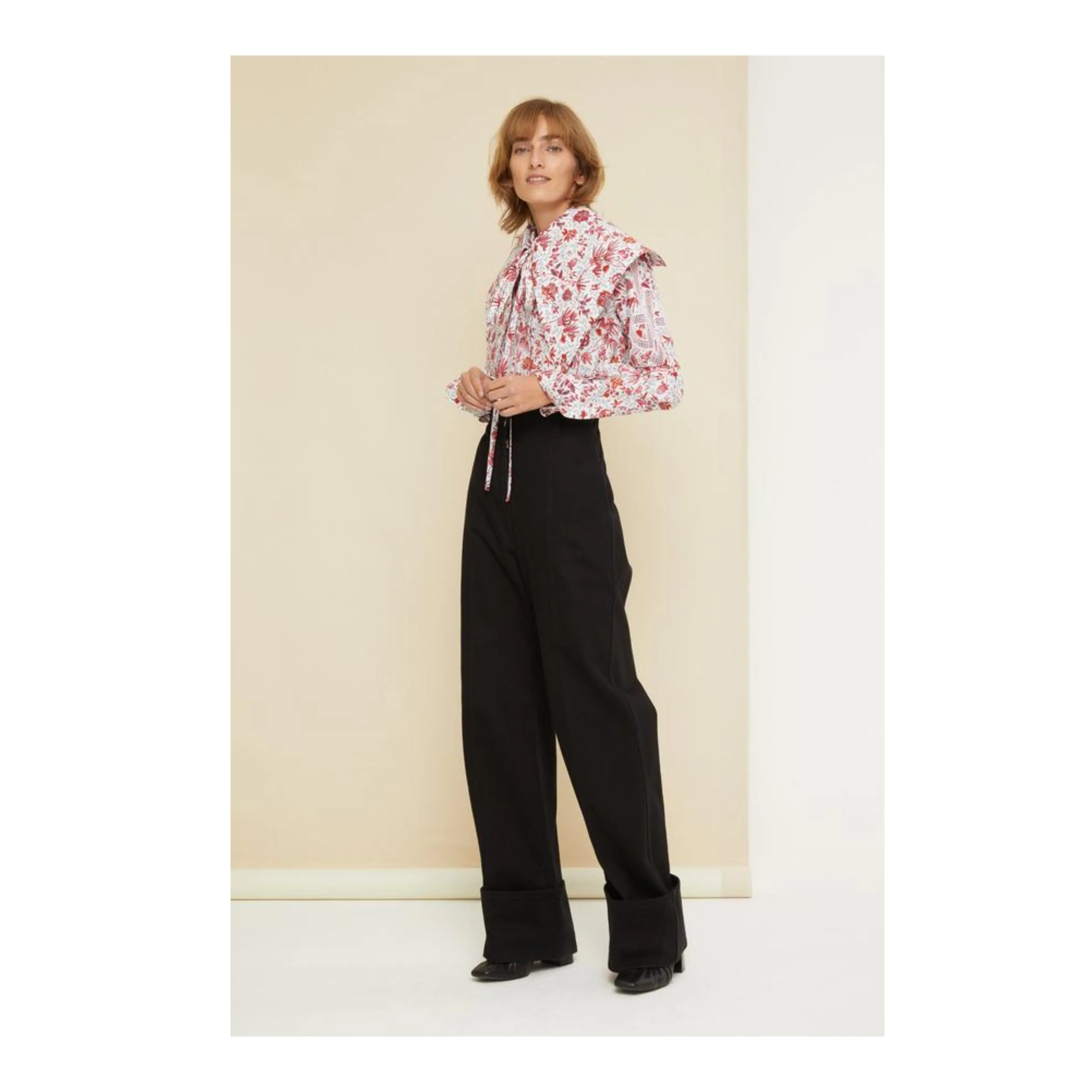 CUFFED WIDE LEG TROUSERS