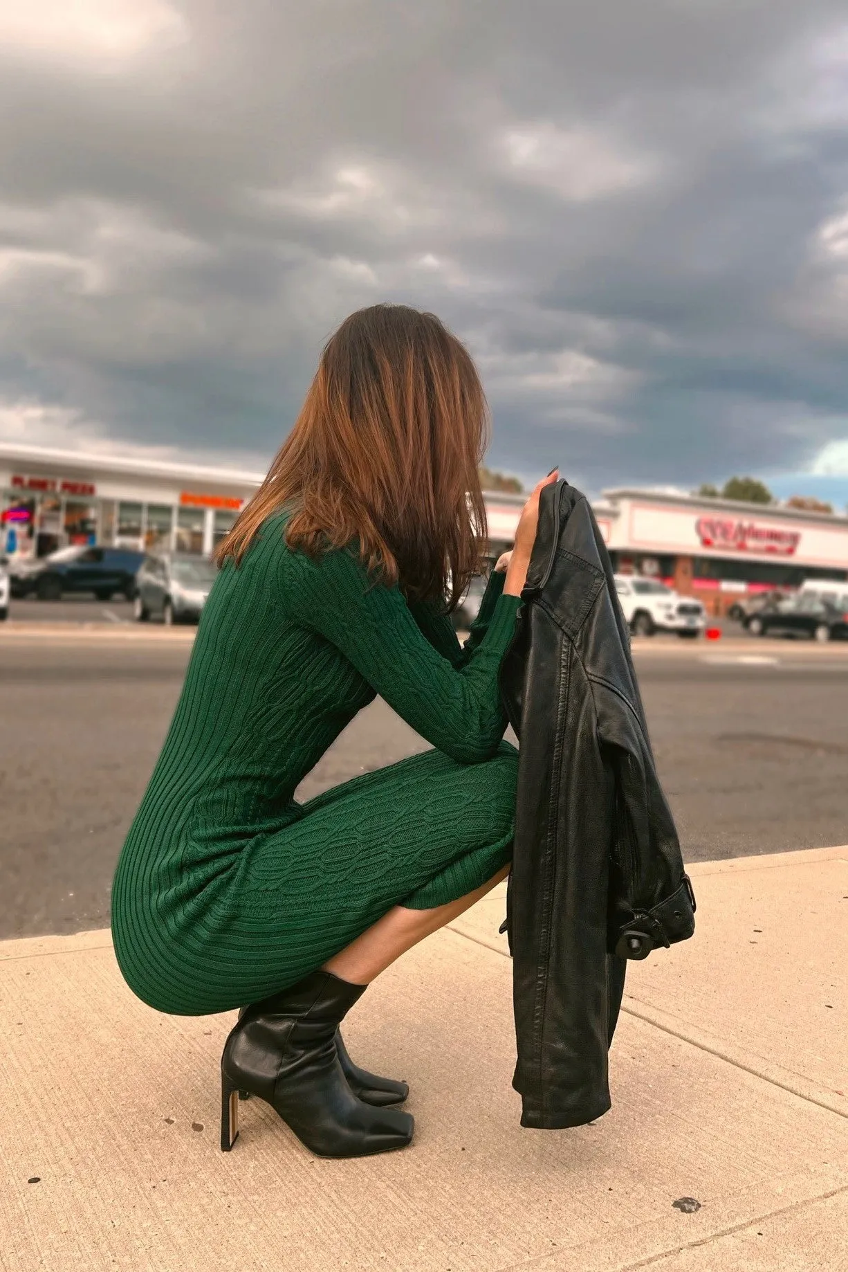 Emerald Ribbed Turtleneck Midi Dress