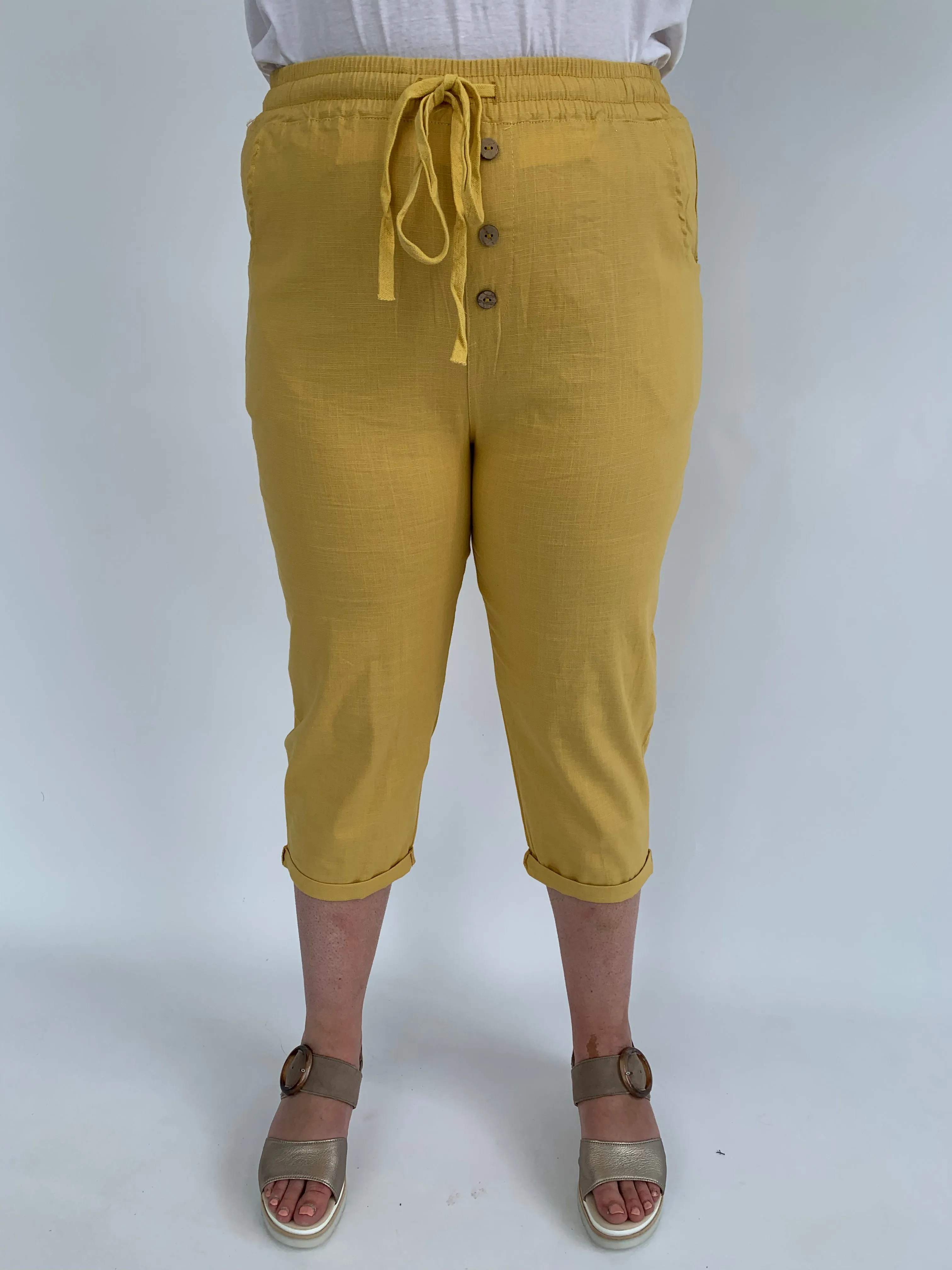 Indy Linen Crops in Mustard