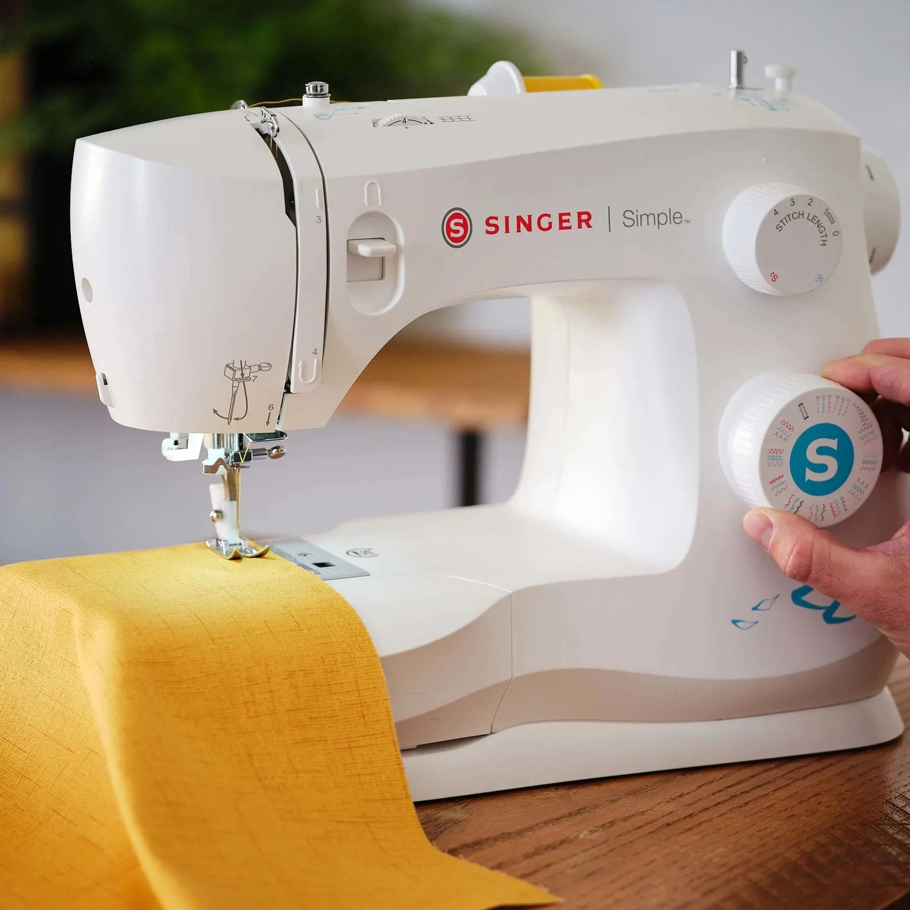 SINGER® Simple™ 3337 Sewing Machine Refurbished